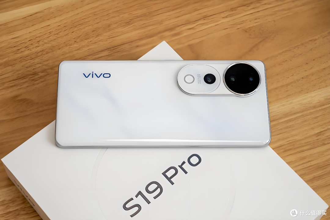 从3799跌至2491元,IP68防水+512GB+5500mAh,vivo旗舰跌入谷底价