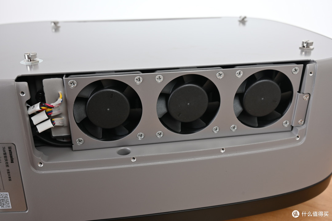 卖掉22kw,重买7kw能效U7S直流充电桩图什么