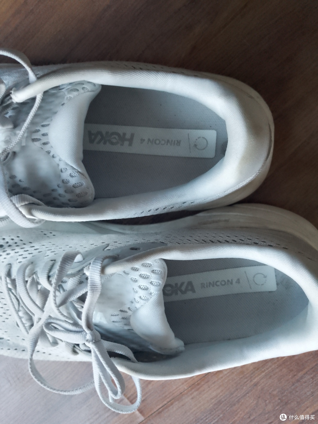 HOKA 林康4跑鞋