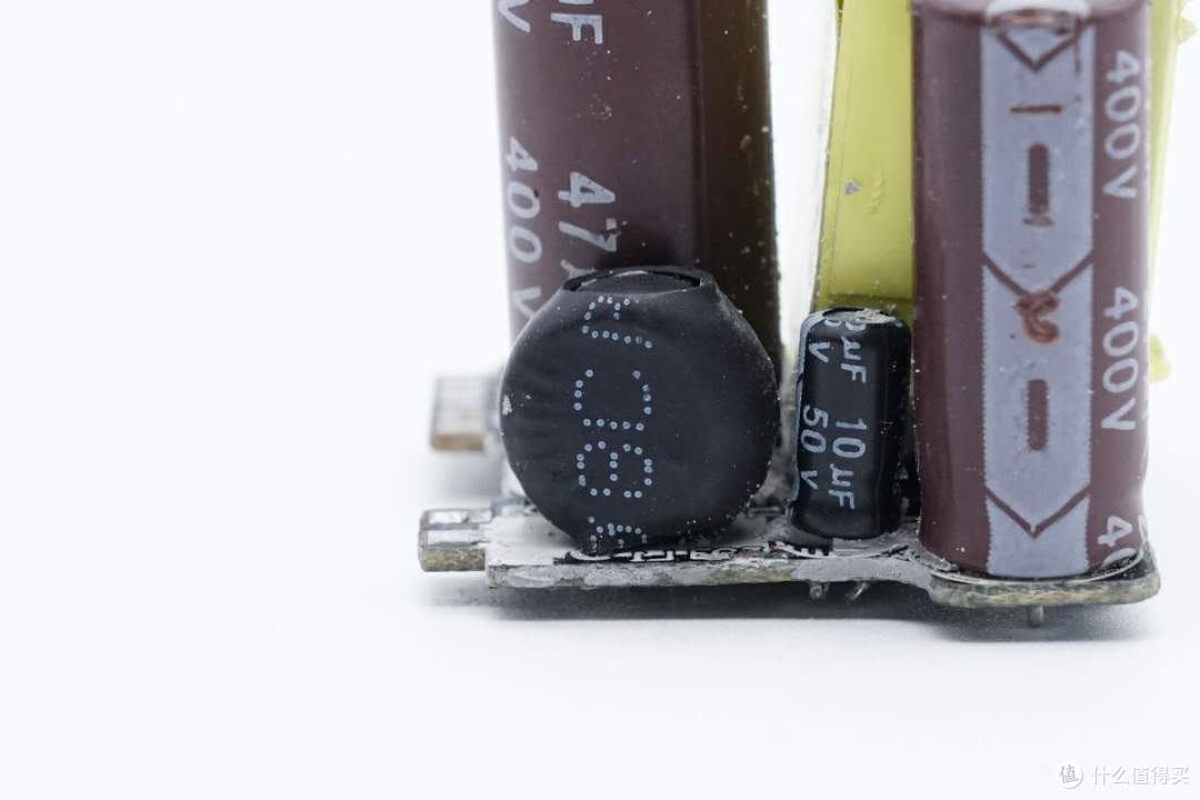 拆解报告:Baseus倍思45W氮化镓快充充电器CCGAN45CC