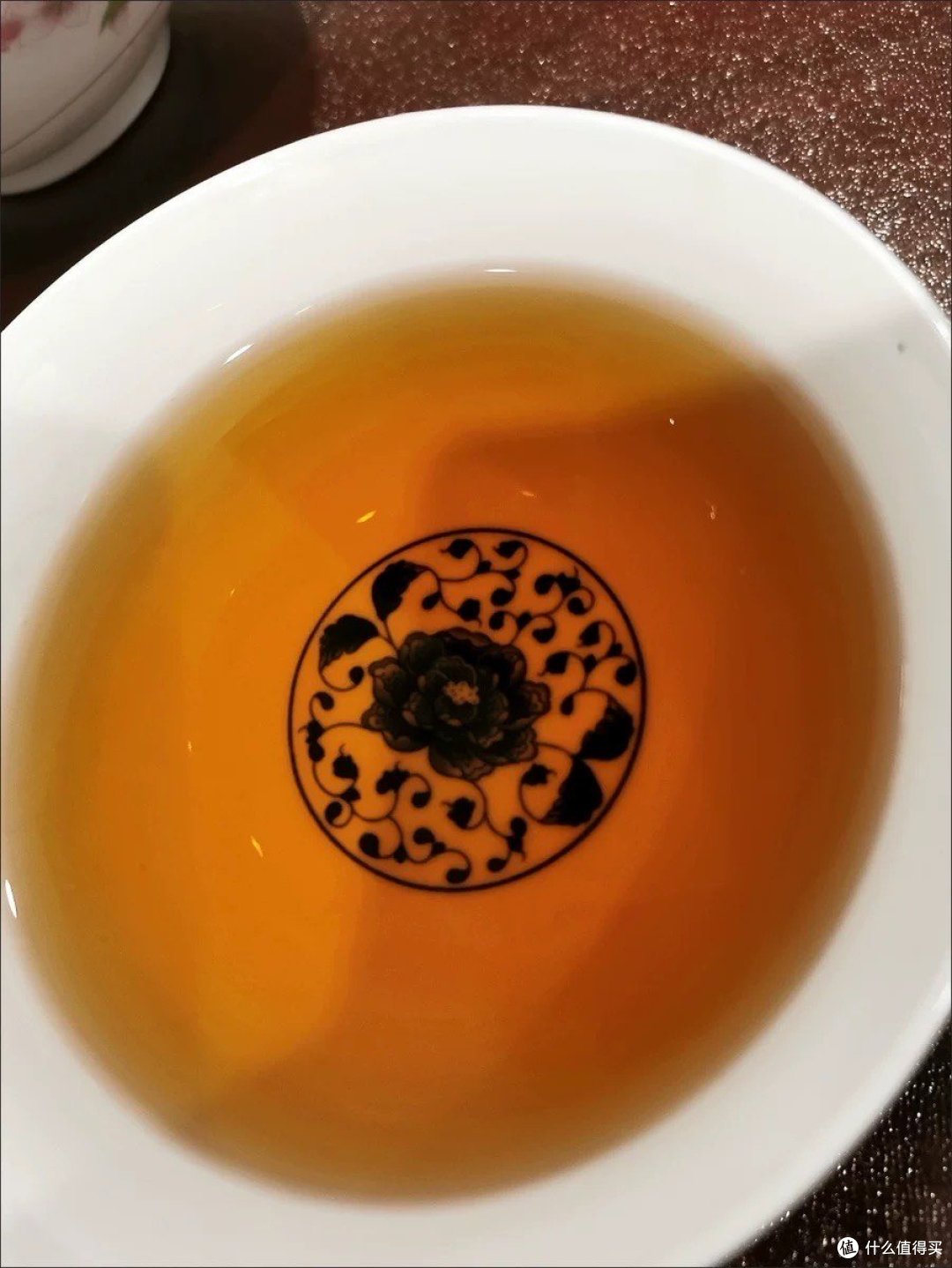 抱龙山下的秘密：探寻绍兴黄酒的传奇故事