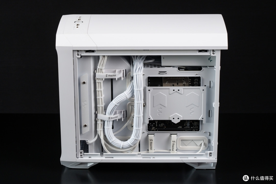 Fractal Torrent Nano+铭瑄 B650I+索泰 RTX 4080 SUPER 装机分享