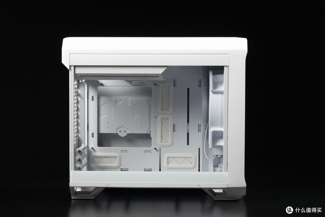 Fractal Torrent Nano+铭瑄 B650I+索泰 RTX 4080 SUPER 装机分享