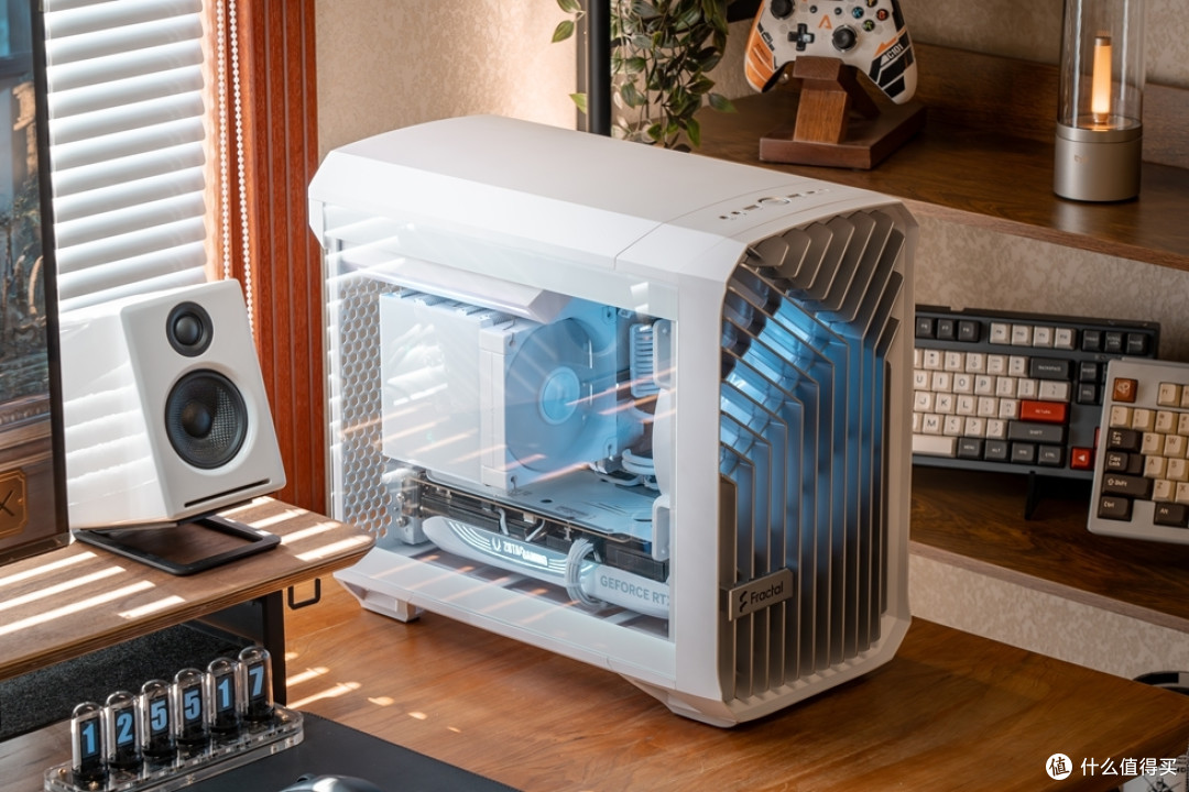 Fractal Torrent Nano+铭瑄 B650I+索泰 RTX 4080 SUPER 装机分享