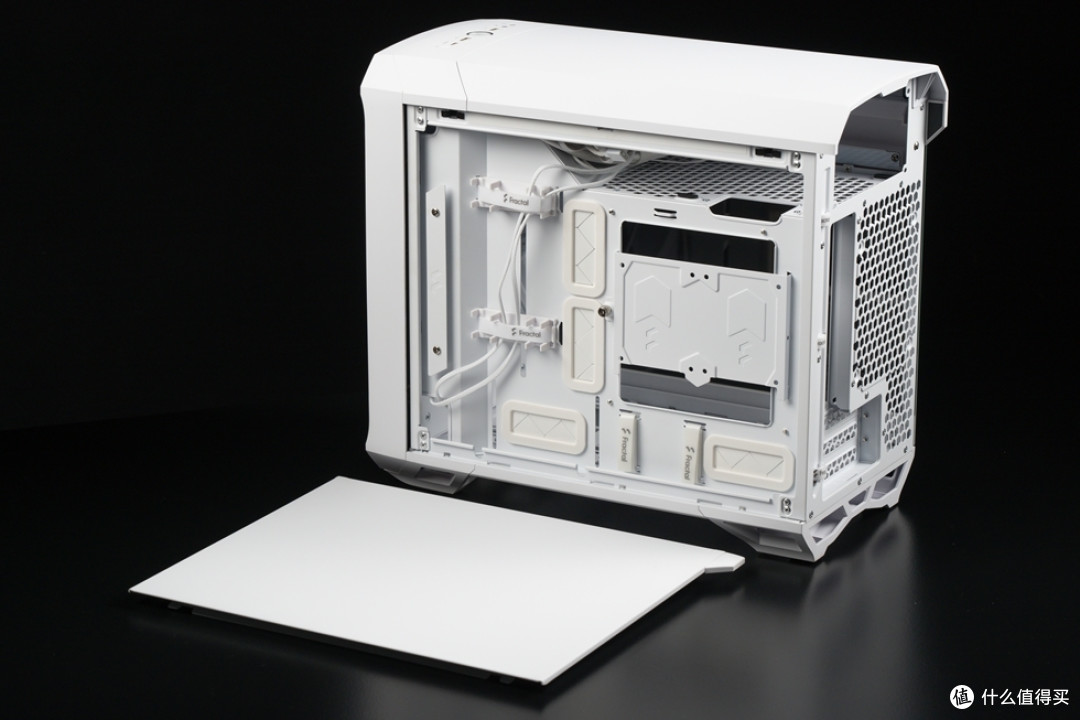 Fractal Torrent Nano+铭瑄 B650I+索泰 RTX 4080 SUPER 装机分享