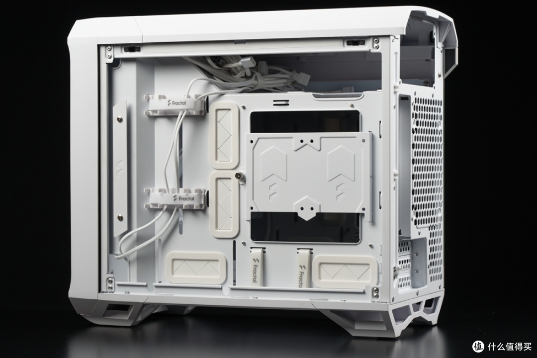 Fractal Torrent Nano+铭瑄 B650I+索泰 RTX 4080 SUPER 装机分享