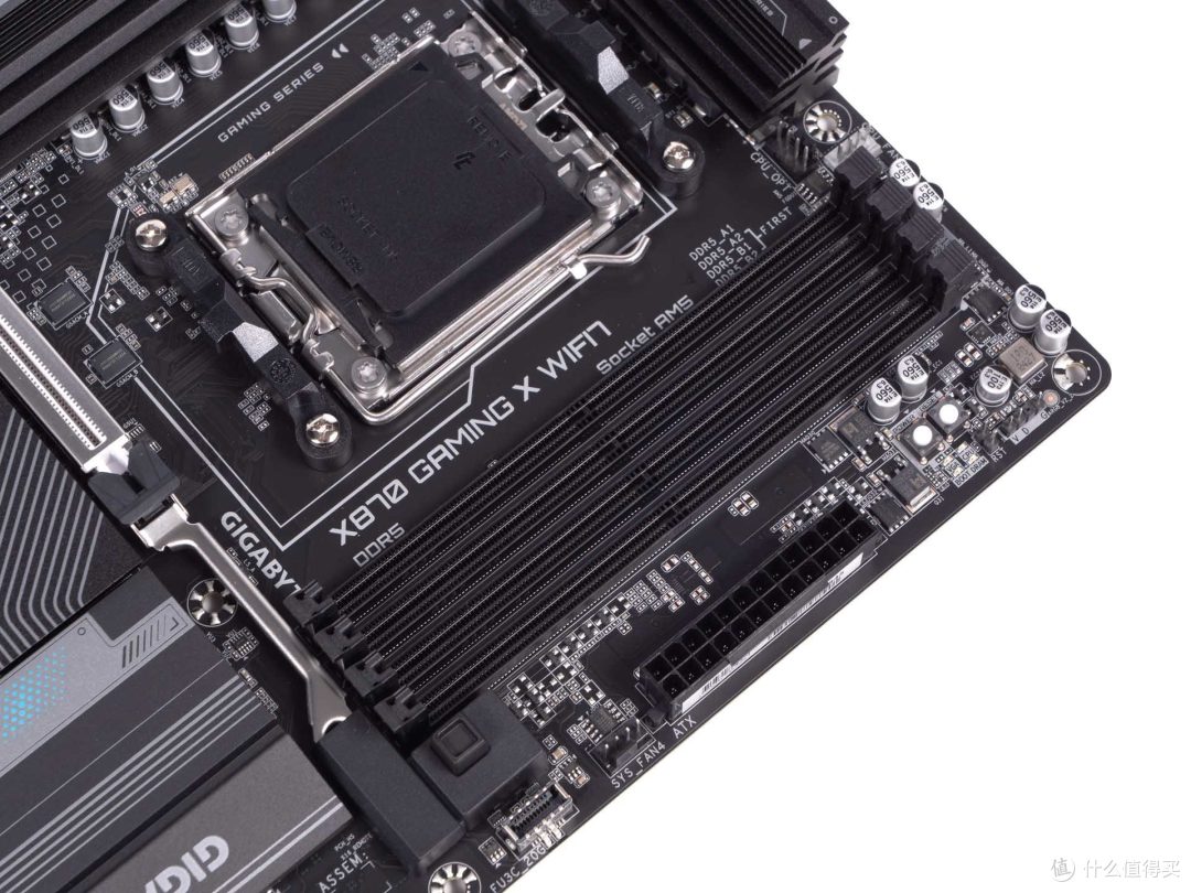 技嘉X870 GAMING X WIFI 7魔鹰主板评测