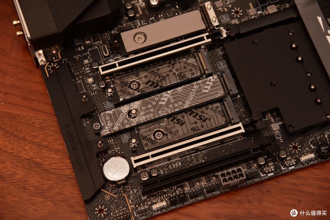 又轻又薄,游戏利器!影驰RTX 4070S金属大师黑武士体验记!