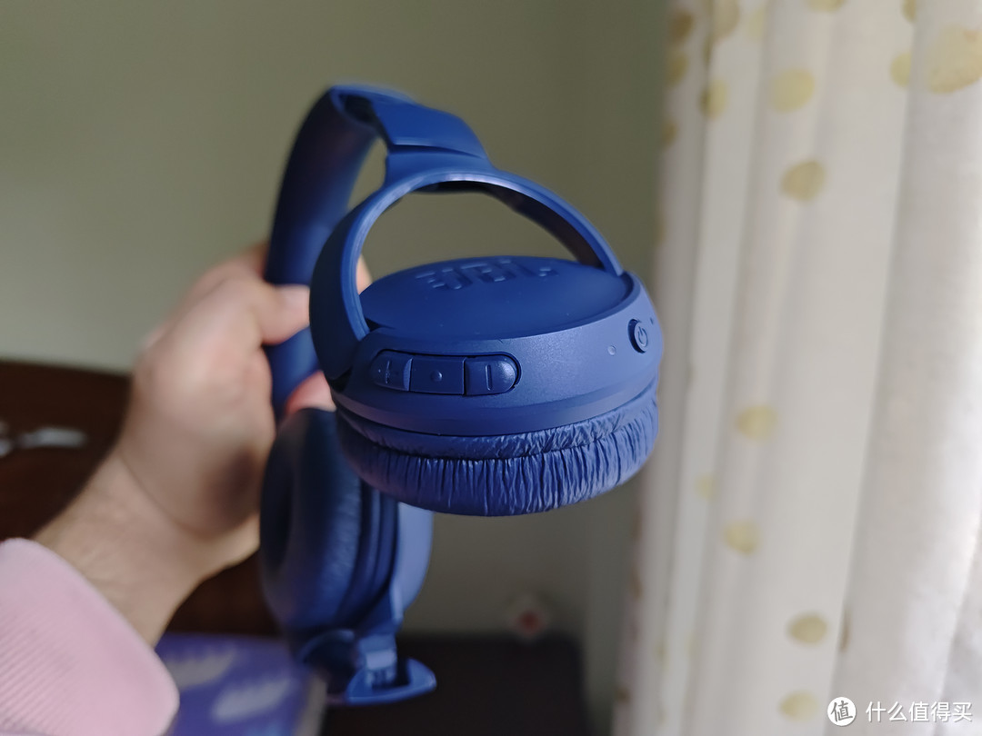 头戴蓝牙耳机入门好选择——JBL tune 520 bt