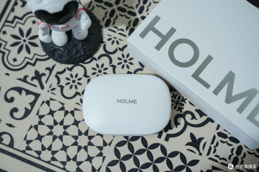 HOLMEOlite蓝牙耳机:全能舱设计性价比之王让你耳朵享受极致盛宴