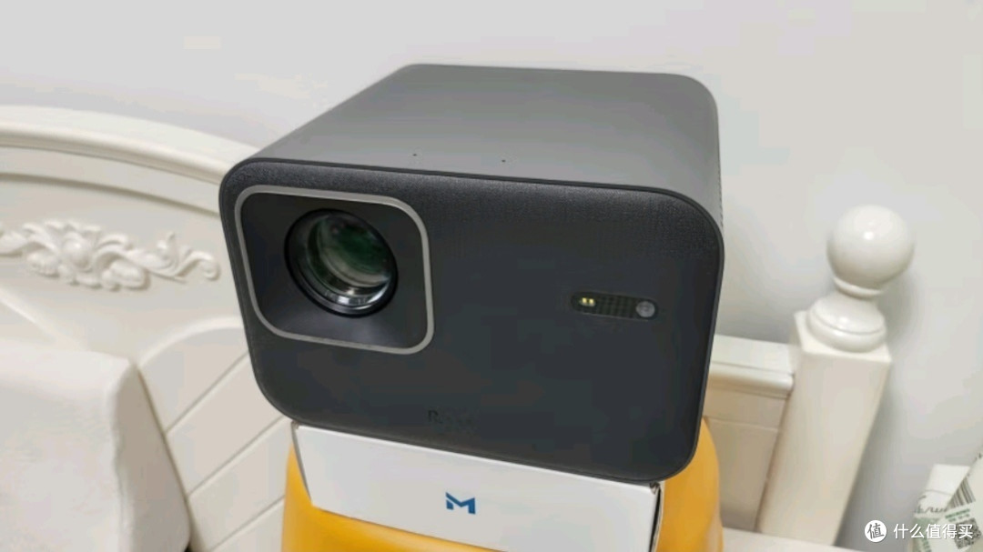 小米Redmi投影仪3 Pro：打造智能家庭影院的新选择_投影仪_什么值得买