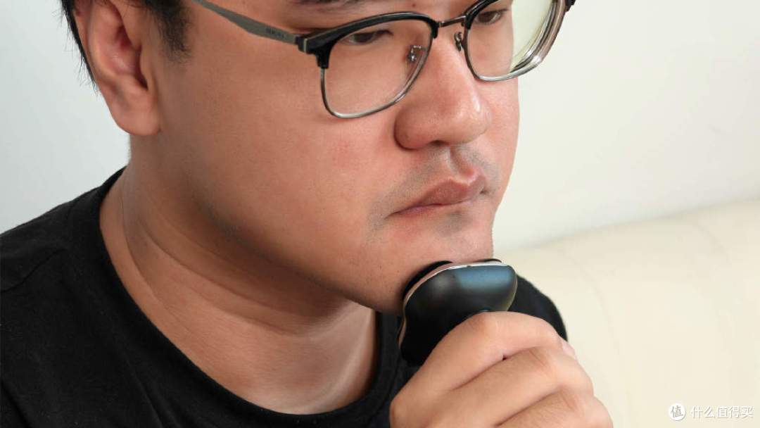 未野Max剃须刀测评:强劲动力顺畅剃须,千元级净须的容颜神器