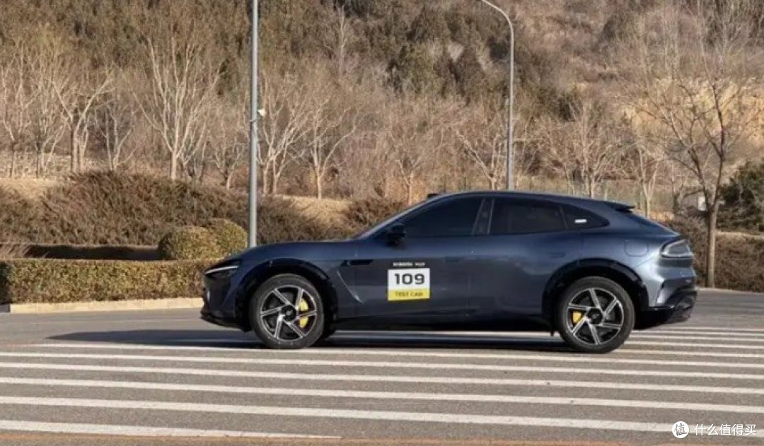 小米SU7路试曝光,颜值能打几分?