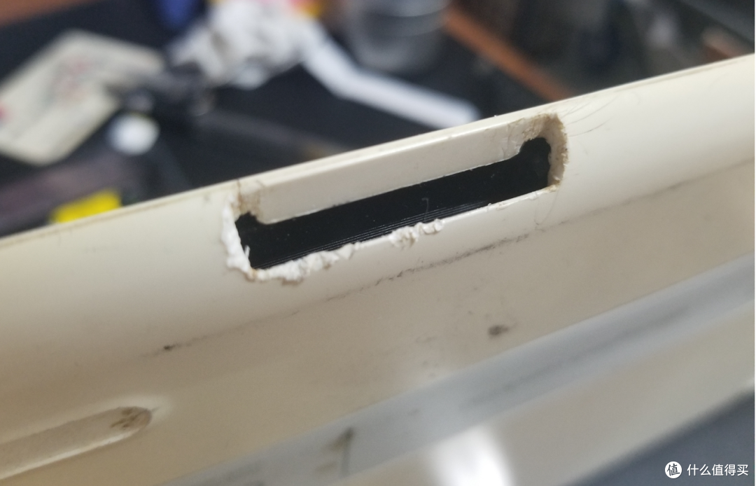 电量焦虑?不存在的!罗技K750:12年持久续航的太阳能键盘评测