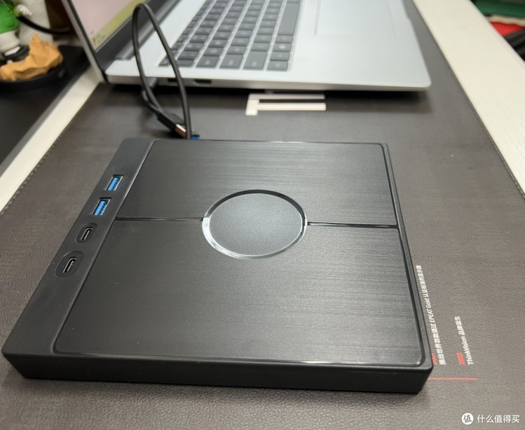 高效稳定,便捷实用且极具性价比,艾木威蓝光多功能刻录机