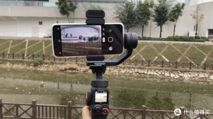 AI磁吸追踪+拍摄预览,我的拍摄小助手——浩瀚M7实测分享!