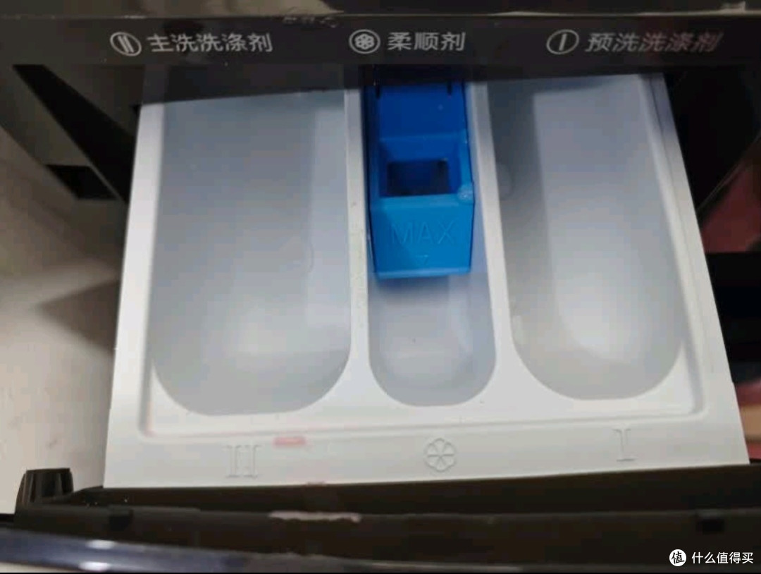 小天鹅(LittleSwan)滚筒洗衣机全自动家用。