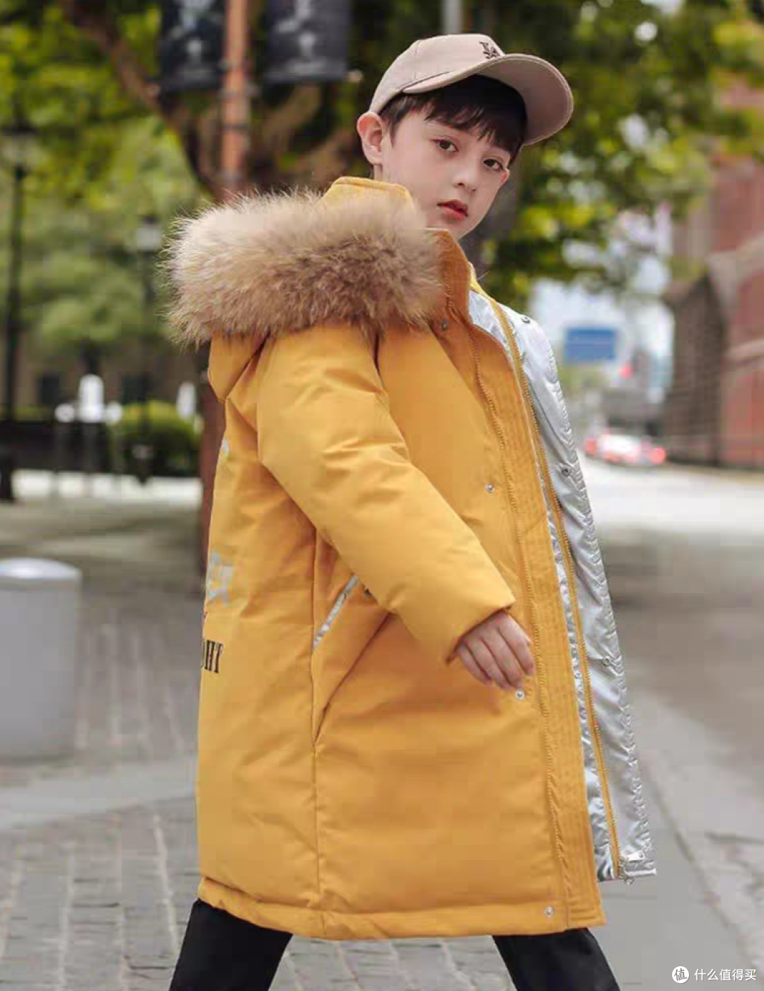 厚实的羽绒服，暖在了“芯”里