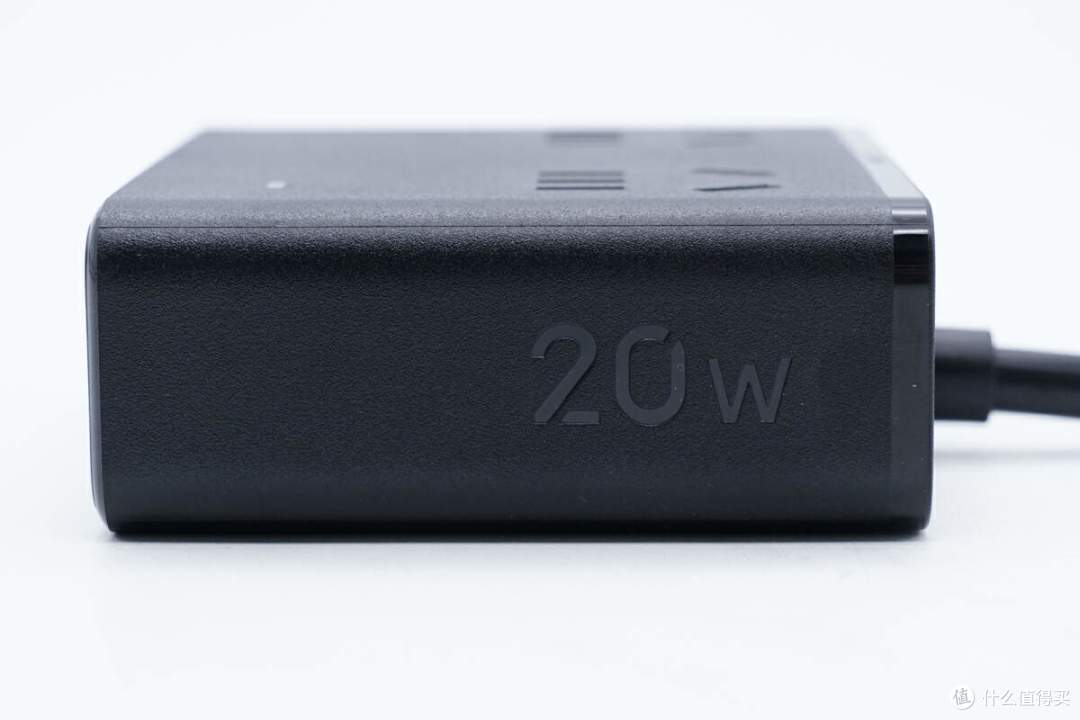 拆解报告:UGREEN绿联20W 3A1C氮化镓智充魔盒S6