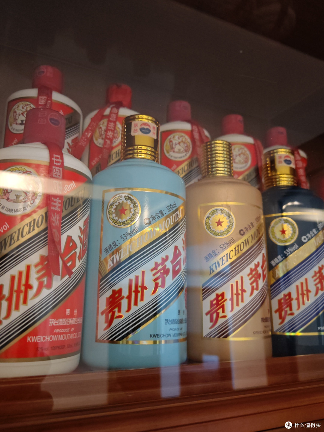 桃李春风一杯酒，江湖夜雨十年灯