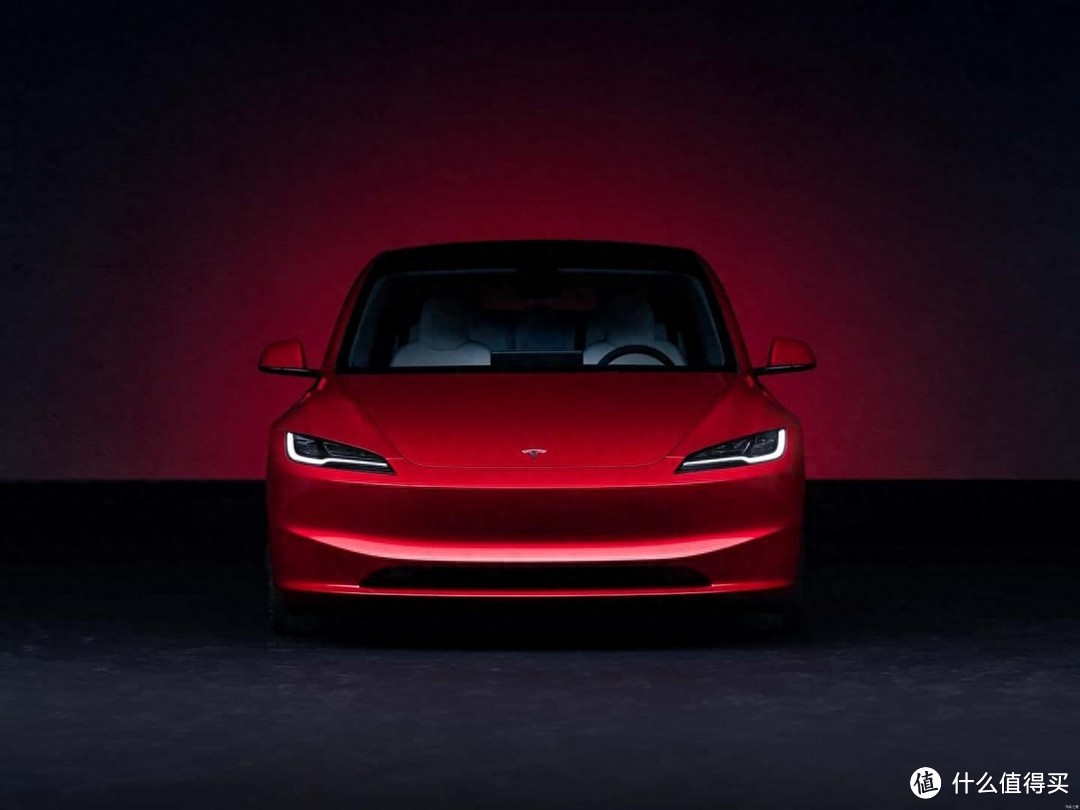 智界新S7与Model 3，谁才是年轻人的优选车型?智界新S7给答案