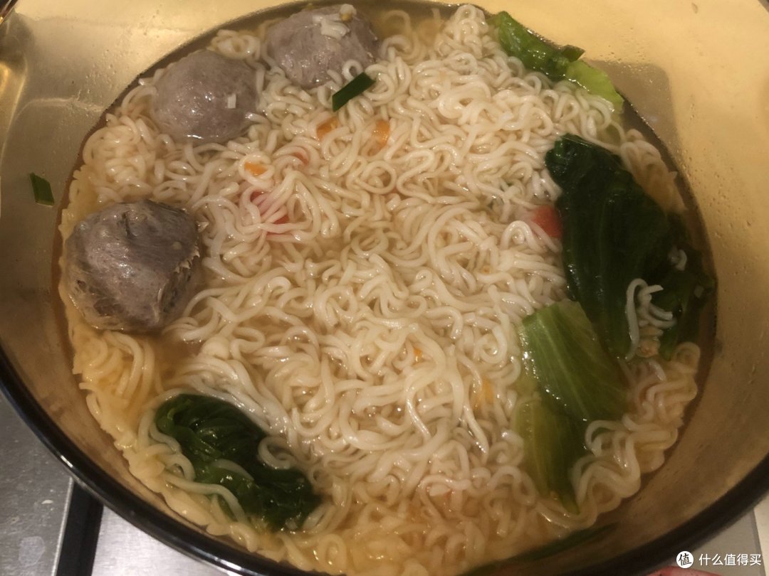 煮一碗好吃的面，我学会了要加番茄，才更有味！