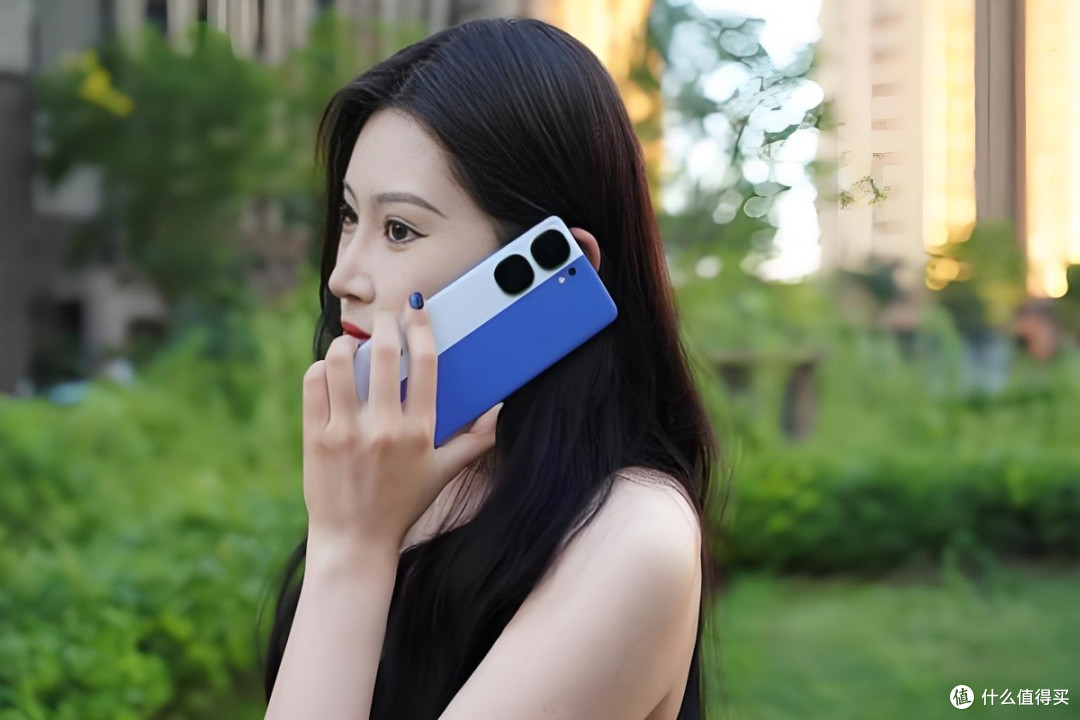 vivo“杀手锏”:从2999元跌至1999元,骁龙8Gen3+5000万双主摄