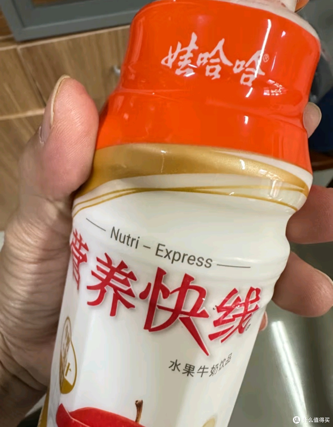 娃哈哈营养快线:爱不释手的甜蜜滋味