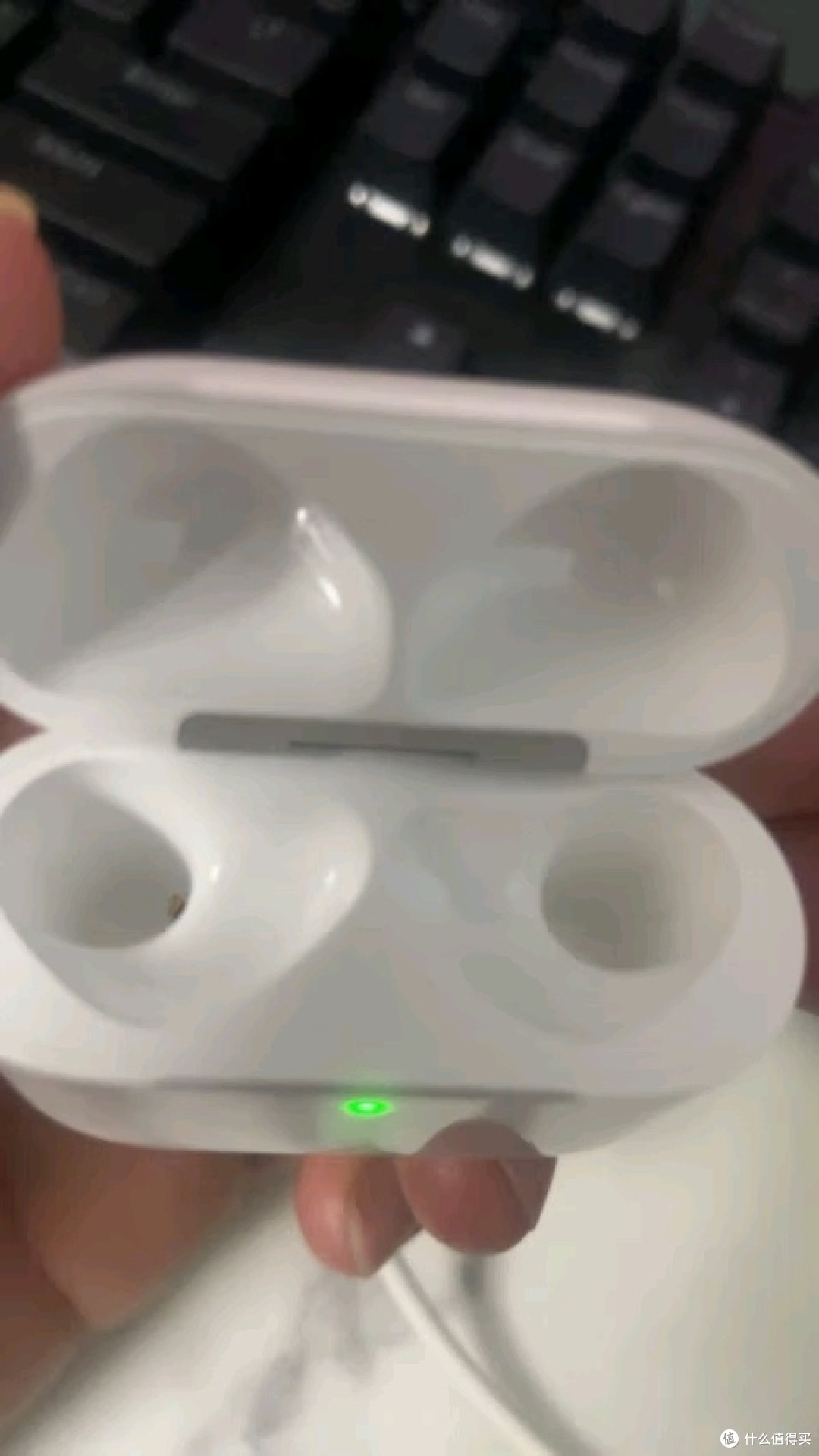 AirPods 4 降噪版评测:升级后的音质与降噪表现,是否值得购买?