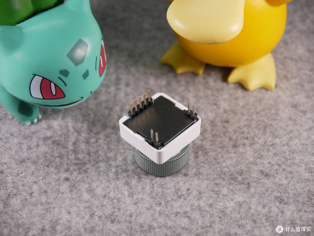 复古潮玩新宠——iLovbee B98机械键盘