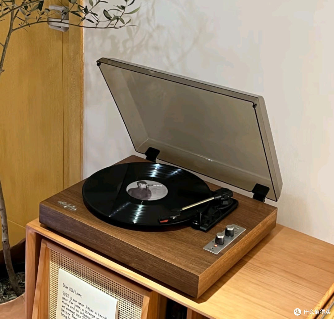 唤醒复古旋律：WHATPLUS From1900黑胶唱片机，让音乐重生！_影音播放_什么值得买