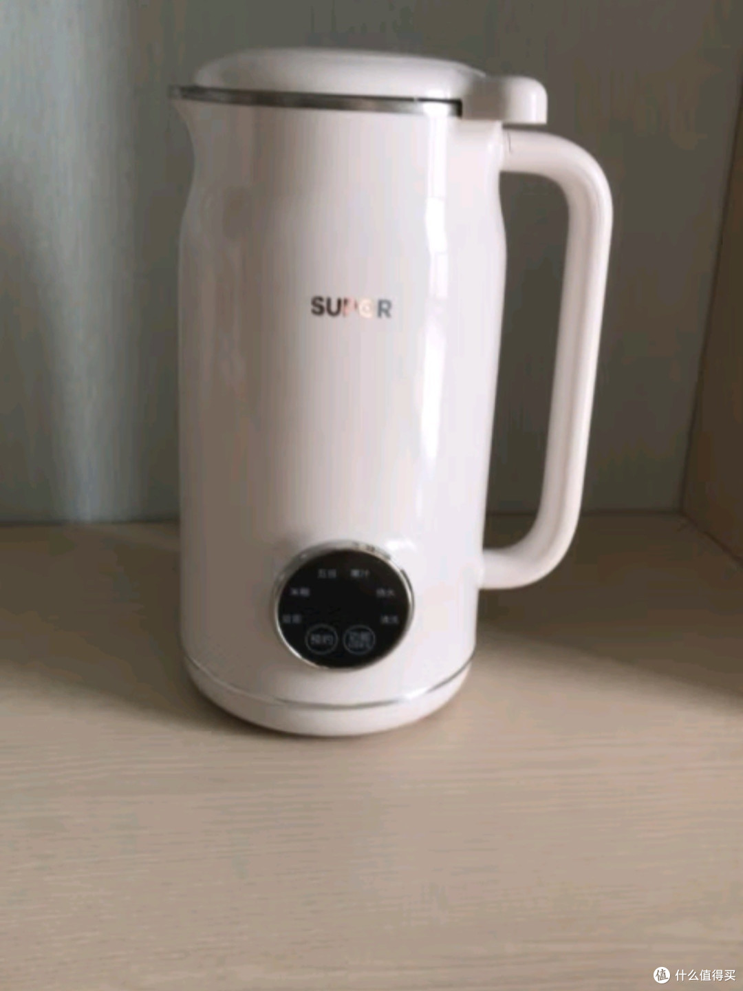 苏泊尔DJ06B-P102豆浆机：家用小型破壁免滤的优选