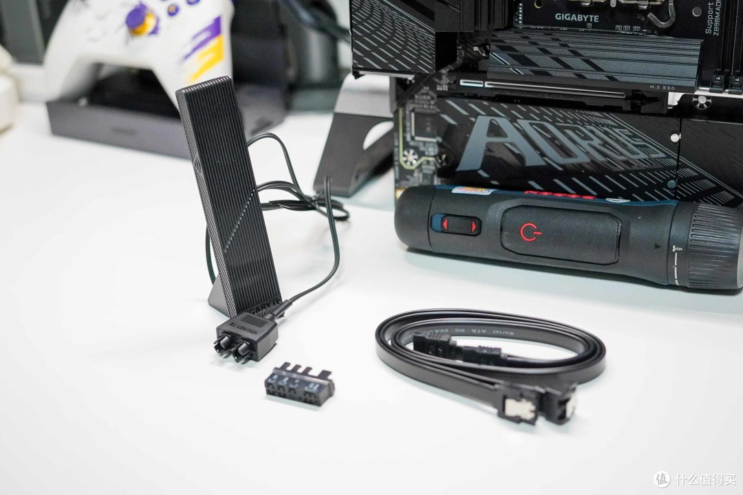 更适合小体积装机+轻度超频丨技嘉小雕Z890M WiFi7主板评测