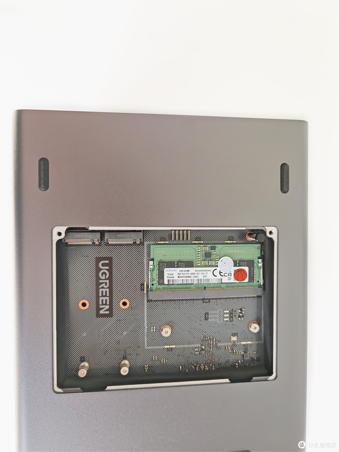 用料扎实的绿联DXP 4800适合作为新用户的第一台NAS选择吗?