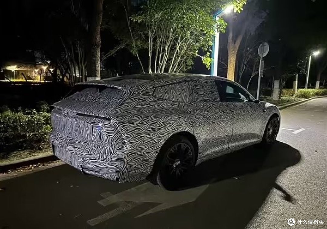 路试谍照曝光!1:1还原概念车,奥迪全新品牌AUDI抛弃四环标识
