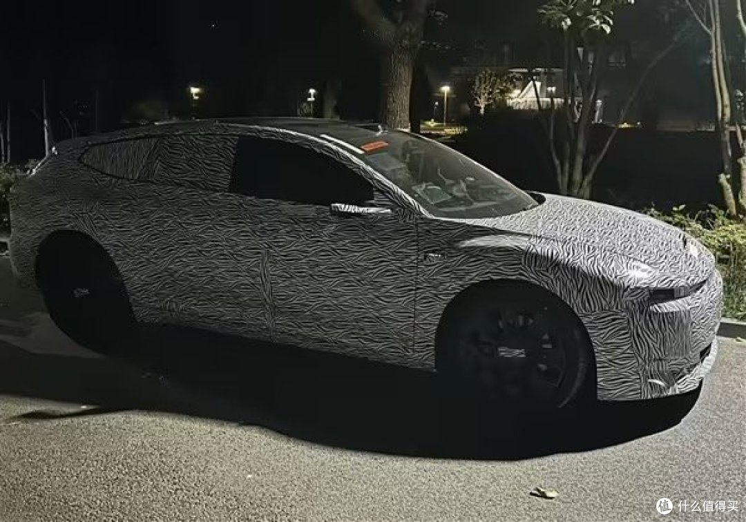 路试谍照曝光!1:1还原概念车,奥迪全新品牌AUDI抛弃四环标识