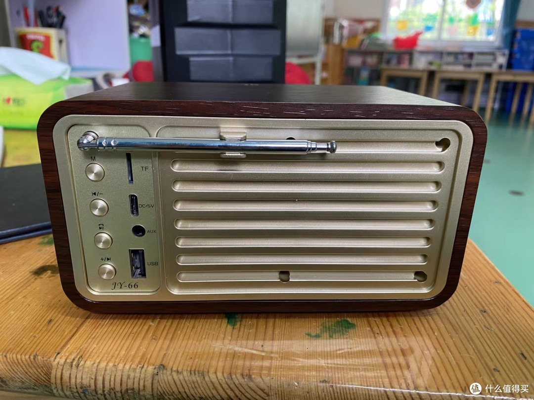 蓝牙音箱低音炮木制无线户外家用桌面高音质音响小型复古收音机