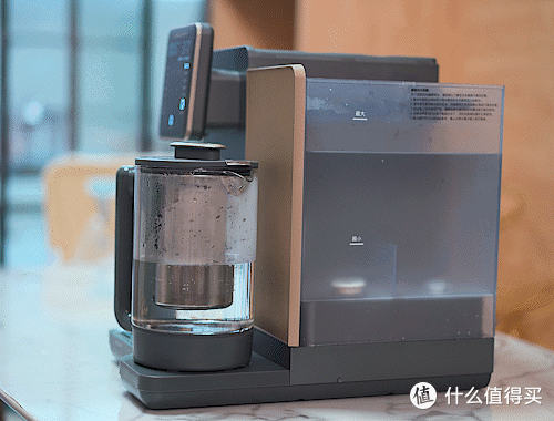 摩飞鲜活水净饮机评测:多功能净水器、饮水机、养生壶于一身