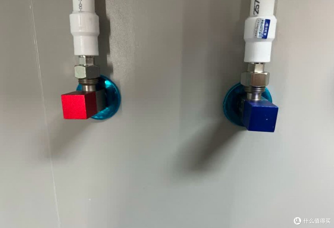 史密斯热水器让你的洗澡如此简单。