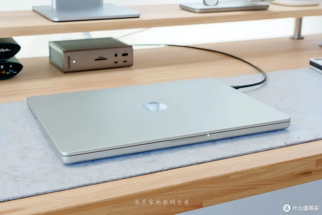 一点不过时 性能还很好 M1 Pro MacBook体验  能买到就挺值