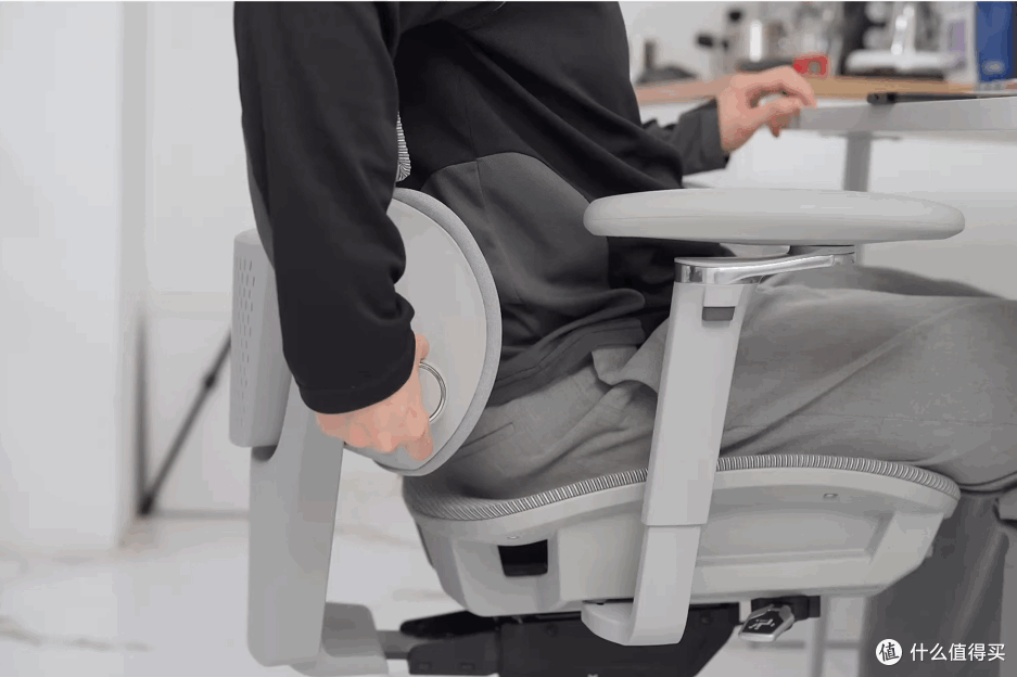 人体工学+按摩=健康+舒适?深度体验恒林Cozy Pro人体工学椅