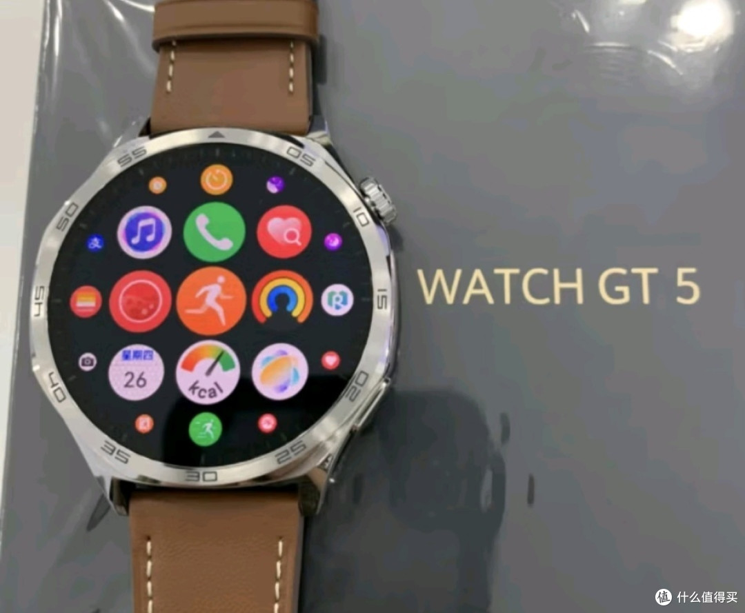 华为 watch GT5 功能强大做工精良