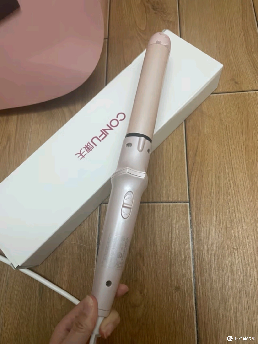 粉色魔法棒?康夫KF-535卷发神器大揭秘!