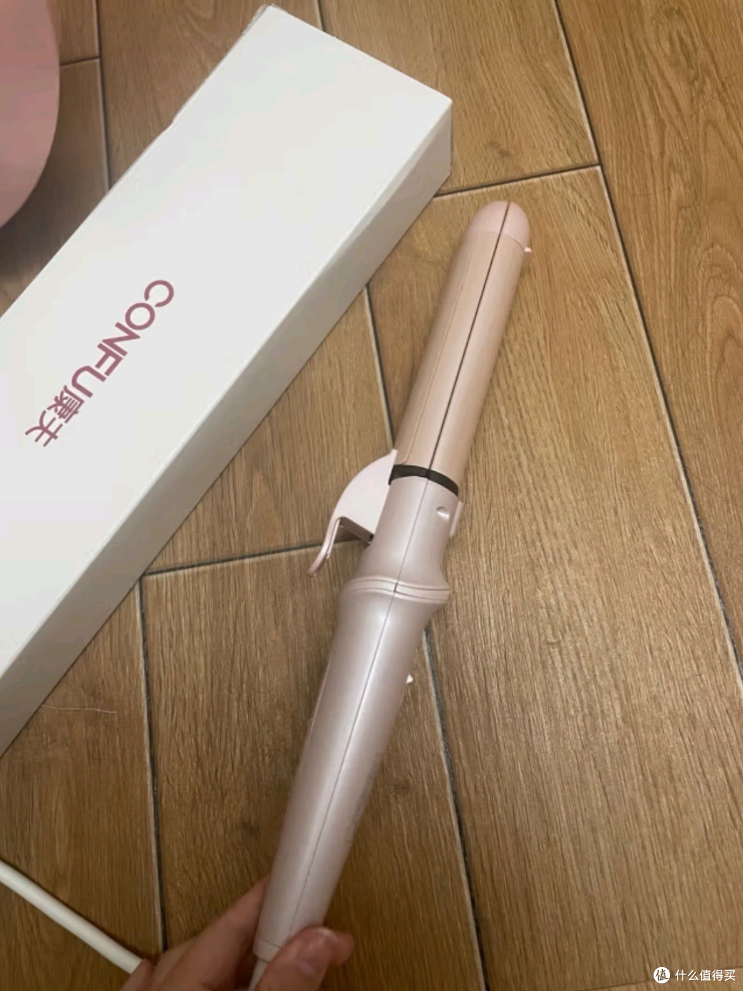 粉色魔法棒?康夫KF-535卷发神器大揭秘!