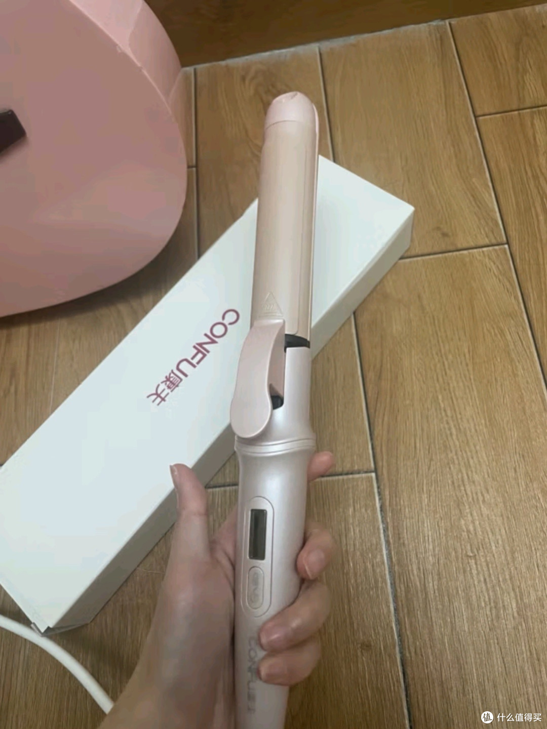 粉色魔法棒?康夫KF-535卷发神器大揭秘!