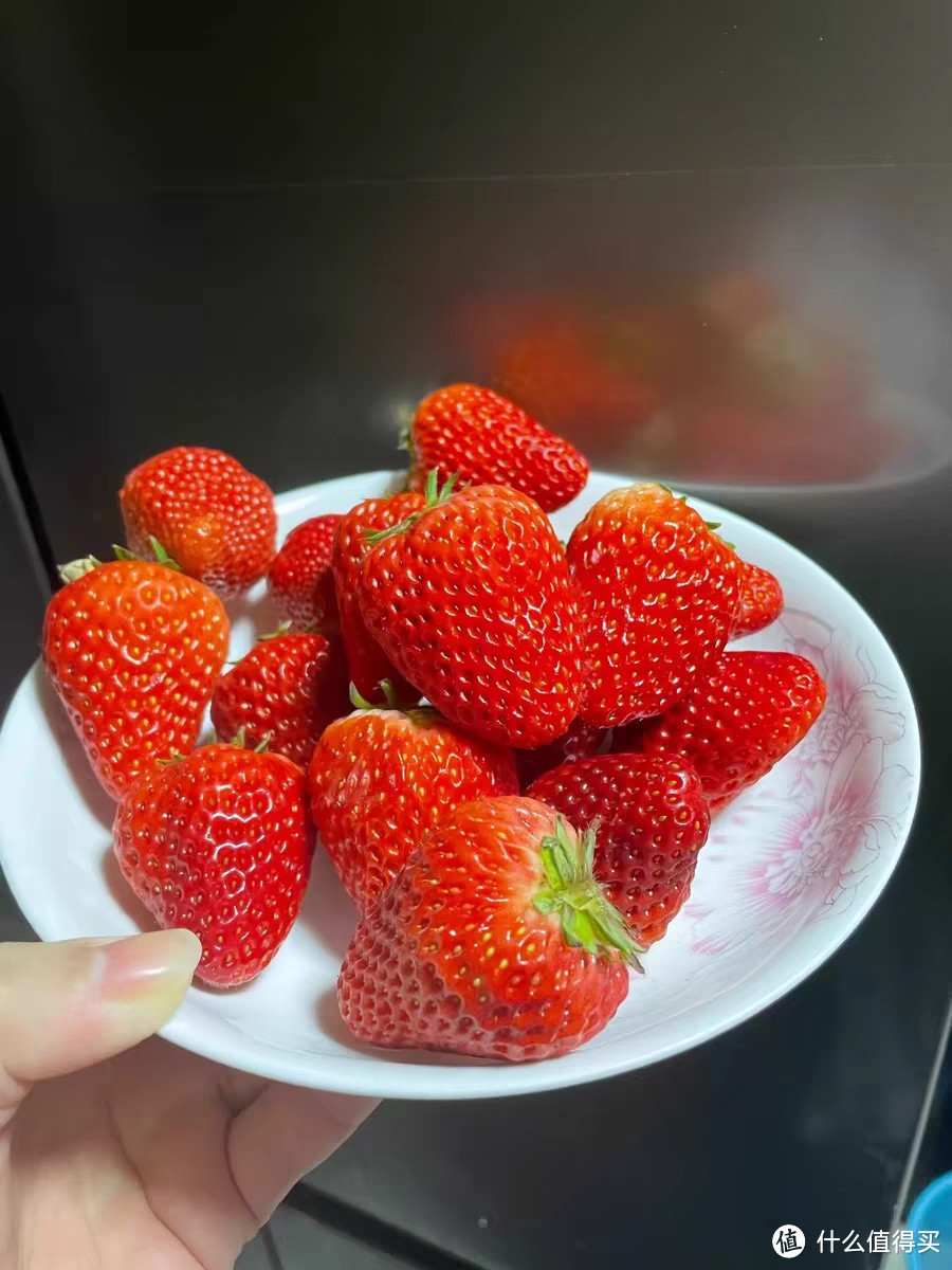 🍓✨【丹东上大分！我从未吃过如此细腻水润的草莓🍓】👑