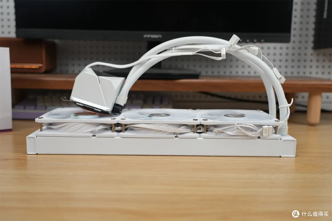 迎战酷睿 Ultra 200S,微星MAG CORELIQUID I360 WHITE展现实力