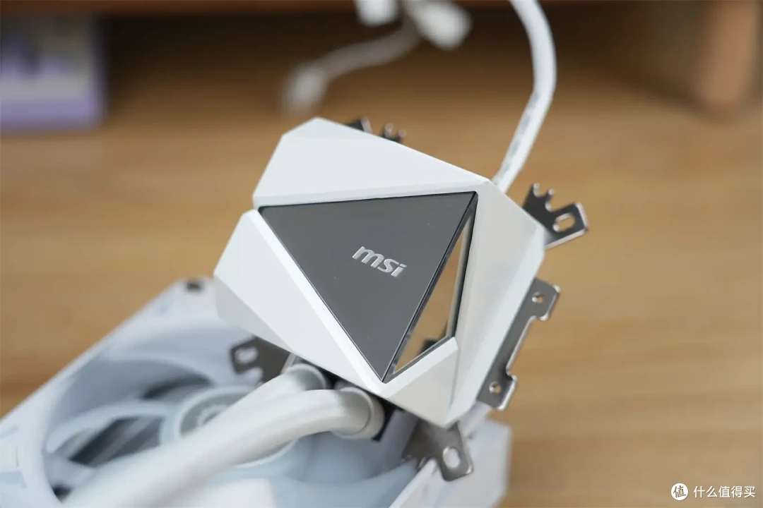 迎战酷睿 Ultra 200S,微星MAG CORELIQUID I360 WHITE展现实力
