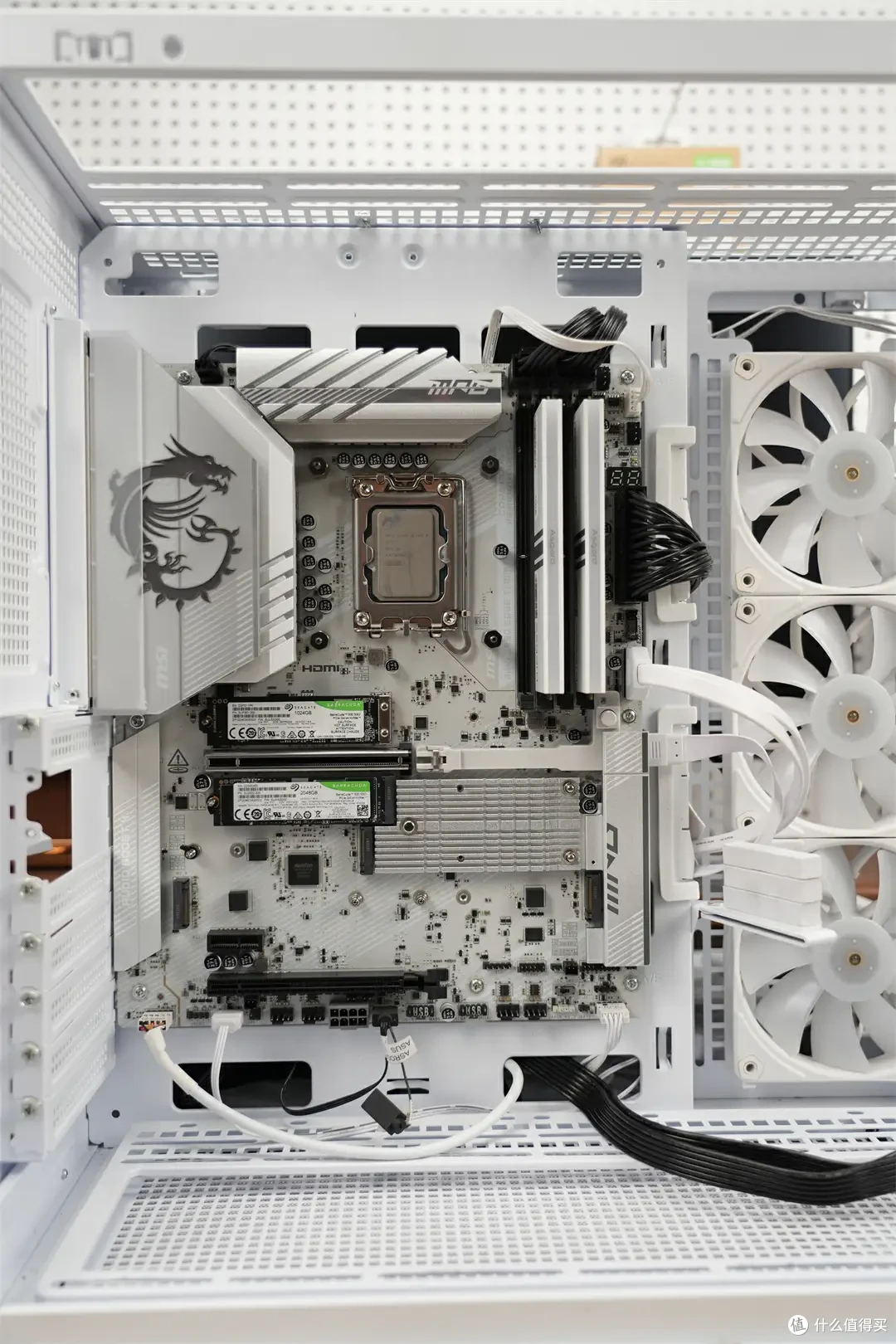 迎战酷睿 Ultra 200S,微星MAG CORELIQUID I360 WHITE展现实力