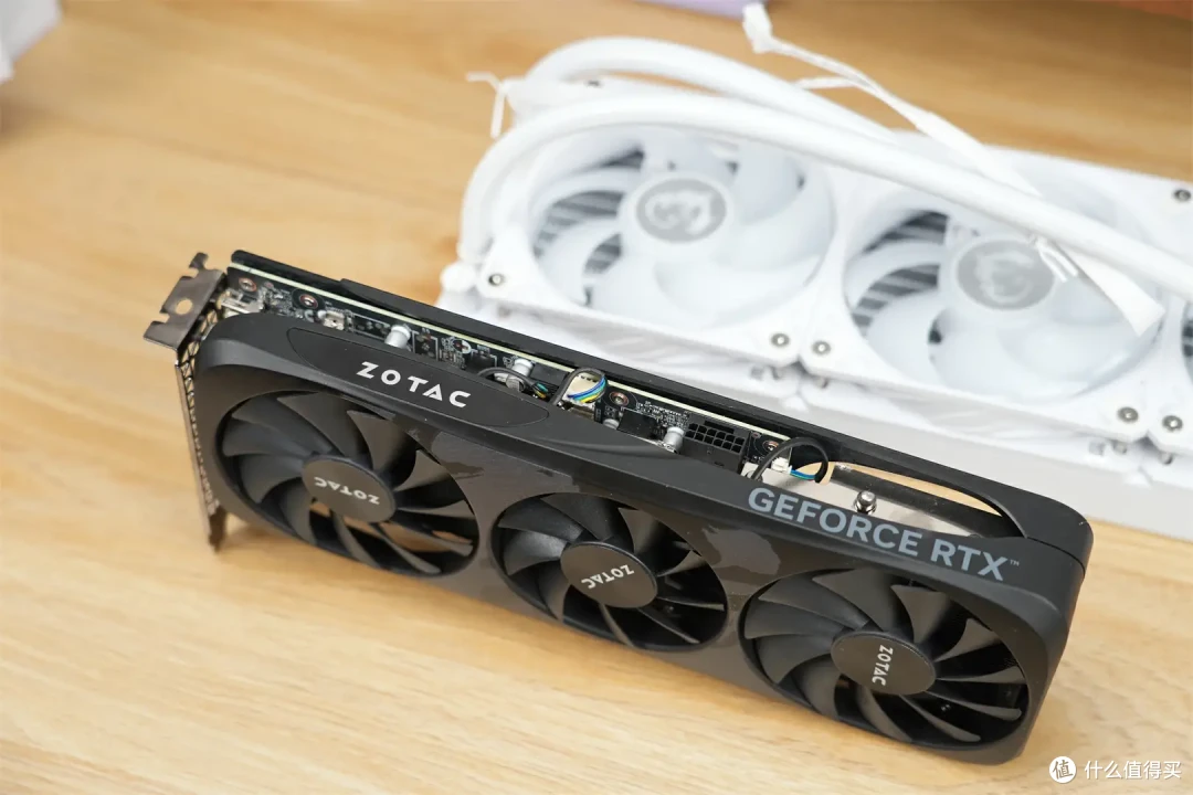 迎战酷睿 Ultra 200S,微星MAG CORELIQUID I360 WHITE展现实力